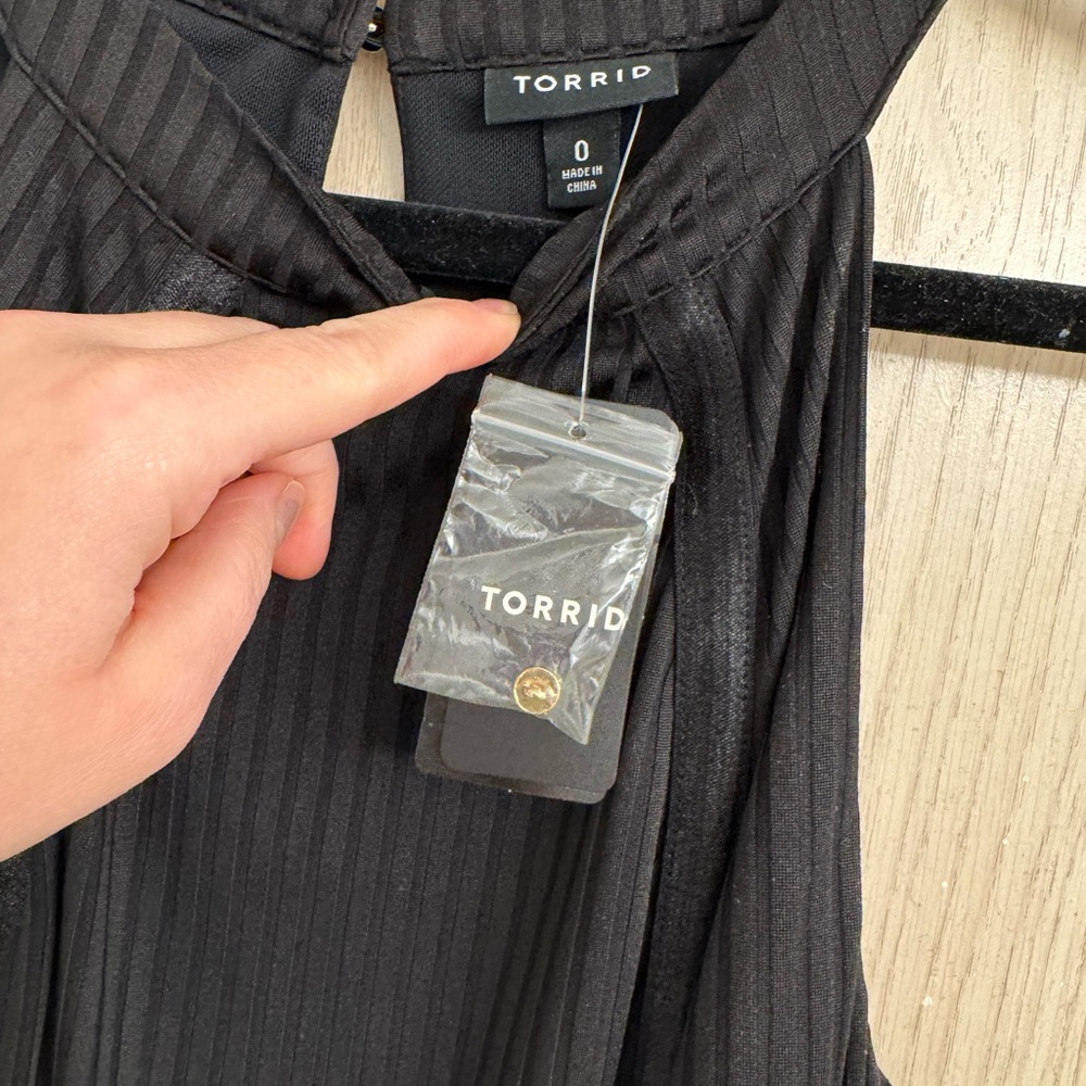Black Sleeveless Torrid Dress - Picture 4 of 5